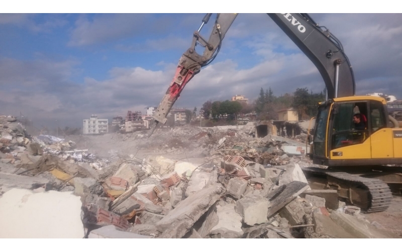 Manavgat hurda firmalarının öncüsü ŞAHİNLER HURDA, yarım asırdır sektöründe aktif olarak faaliyet göstermektedir. Manavgat hurda olarak bizleri arayabilirsi